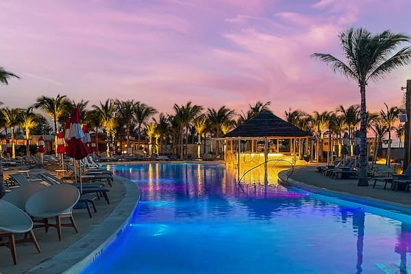 Virgin Voyages' Beach Club at Bimini / Courtesy of the cruise line