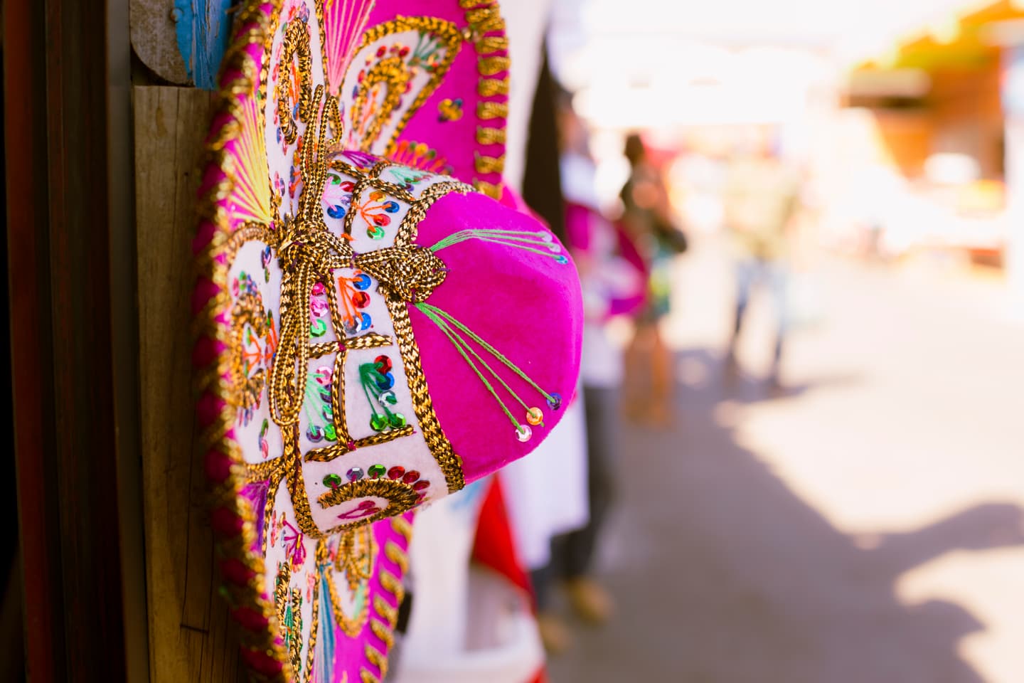 iStock.com / falonkoontz