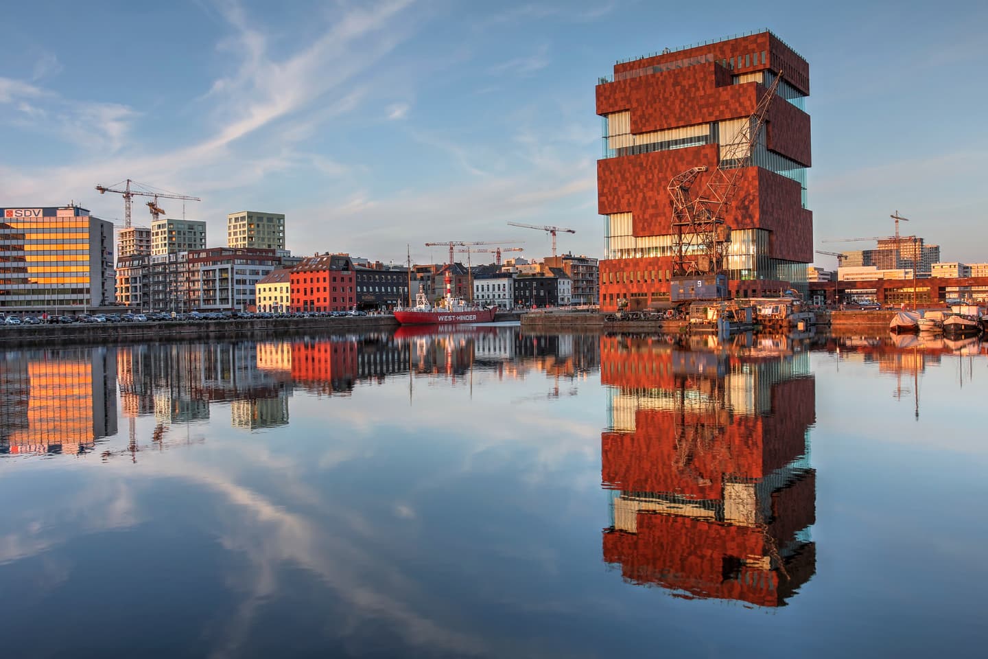 iStock.com / repistu