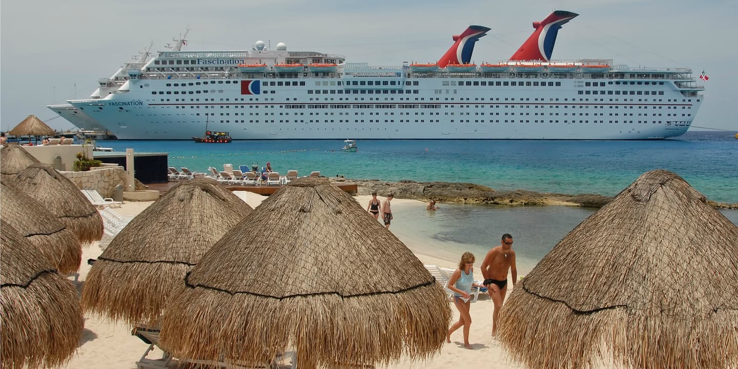 Carnival Cruise Line / Andy Newman