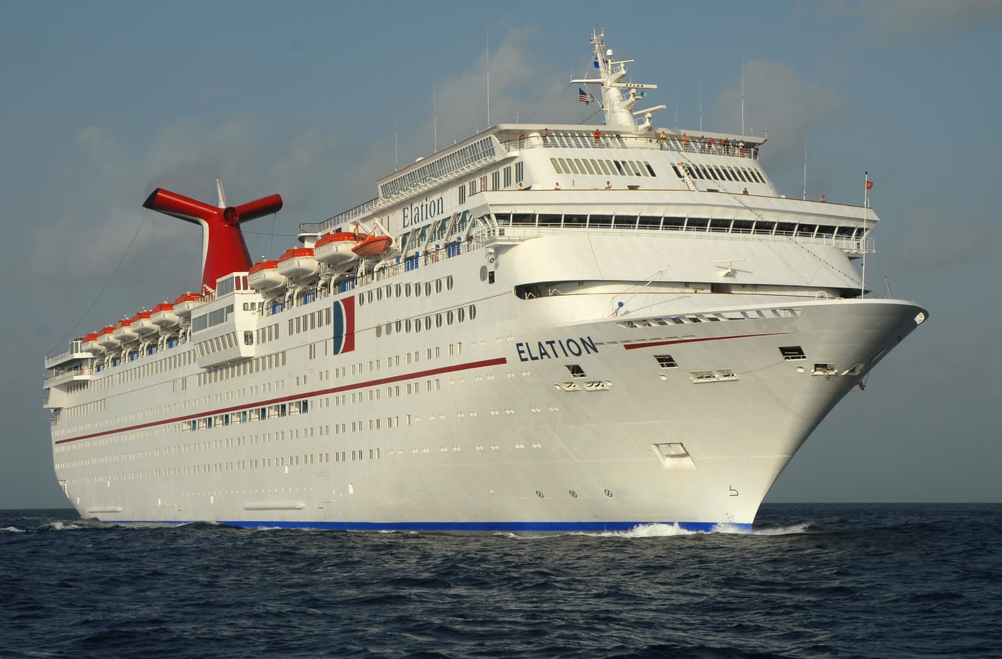 Carnival Cruise Line / Andy Newman