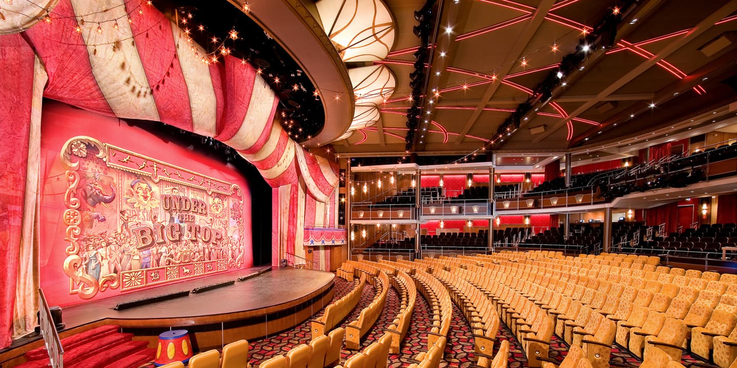 Royal Caribbean International / Michel Verdure