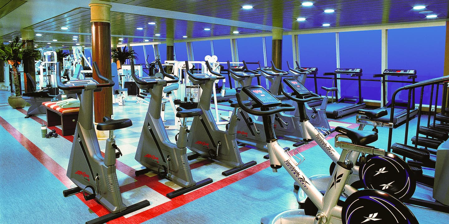 Norwegian Cruise Line / Michel Verdure