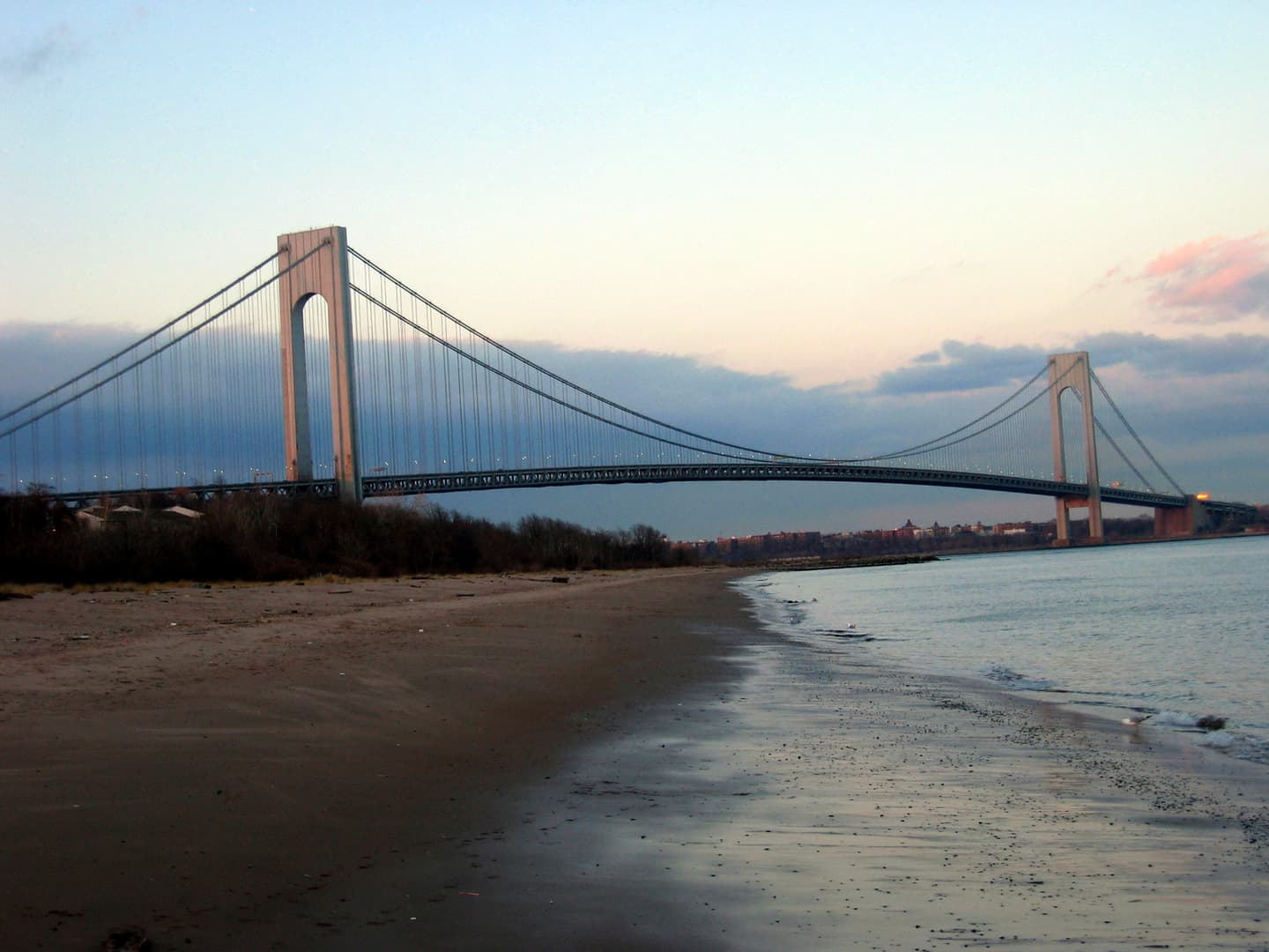 iStock.com / Prentiss