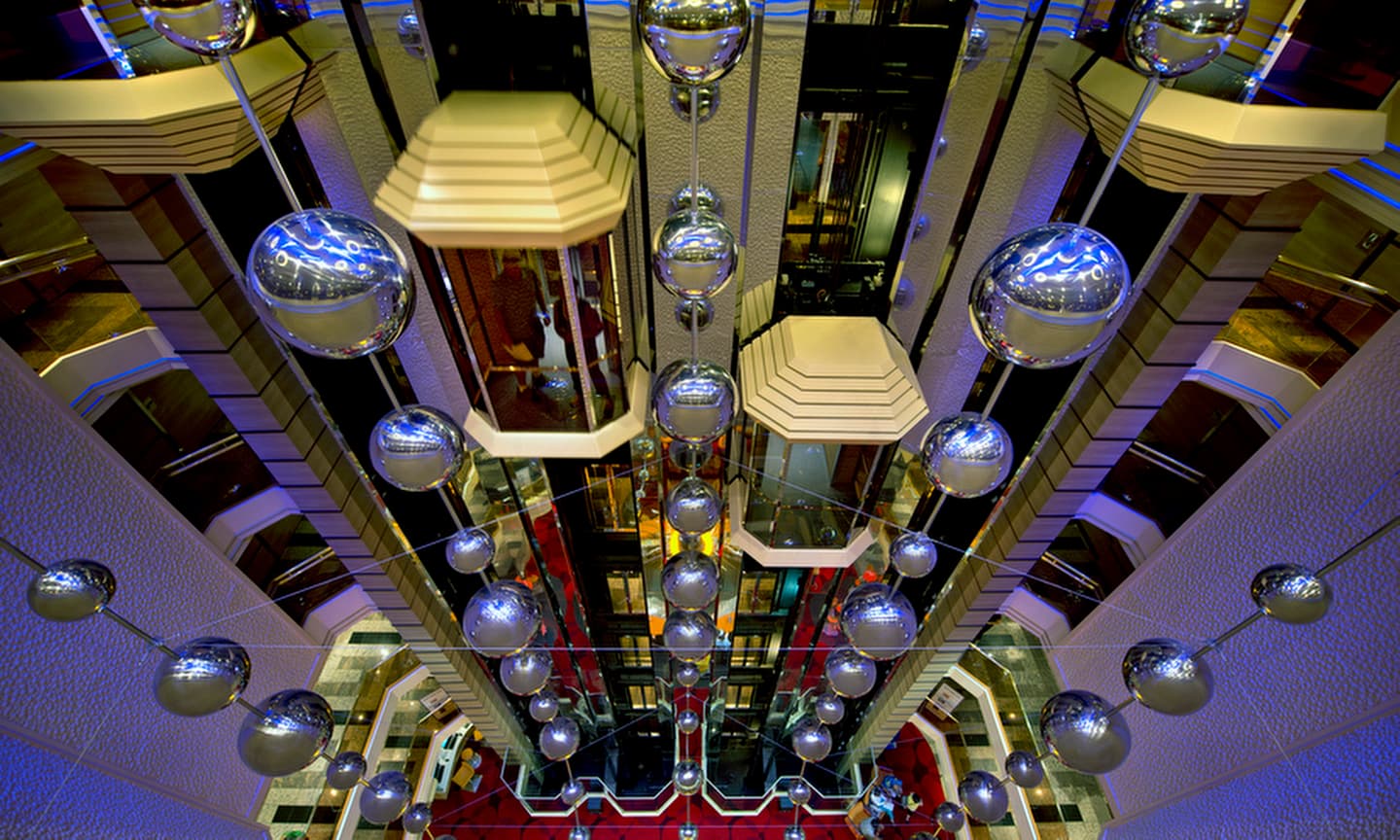 Carnival Cruise Line / Andy Newman