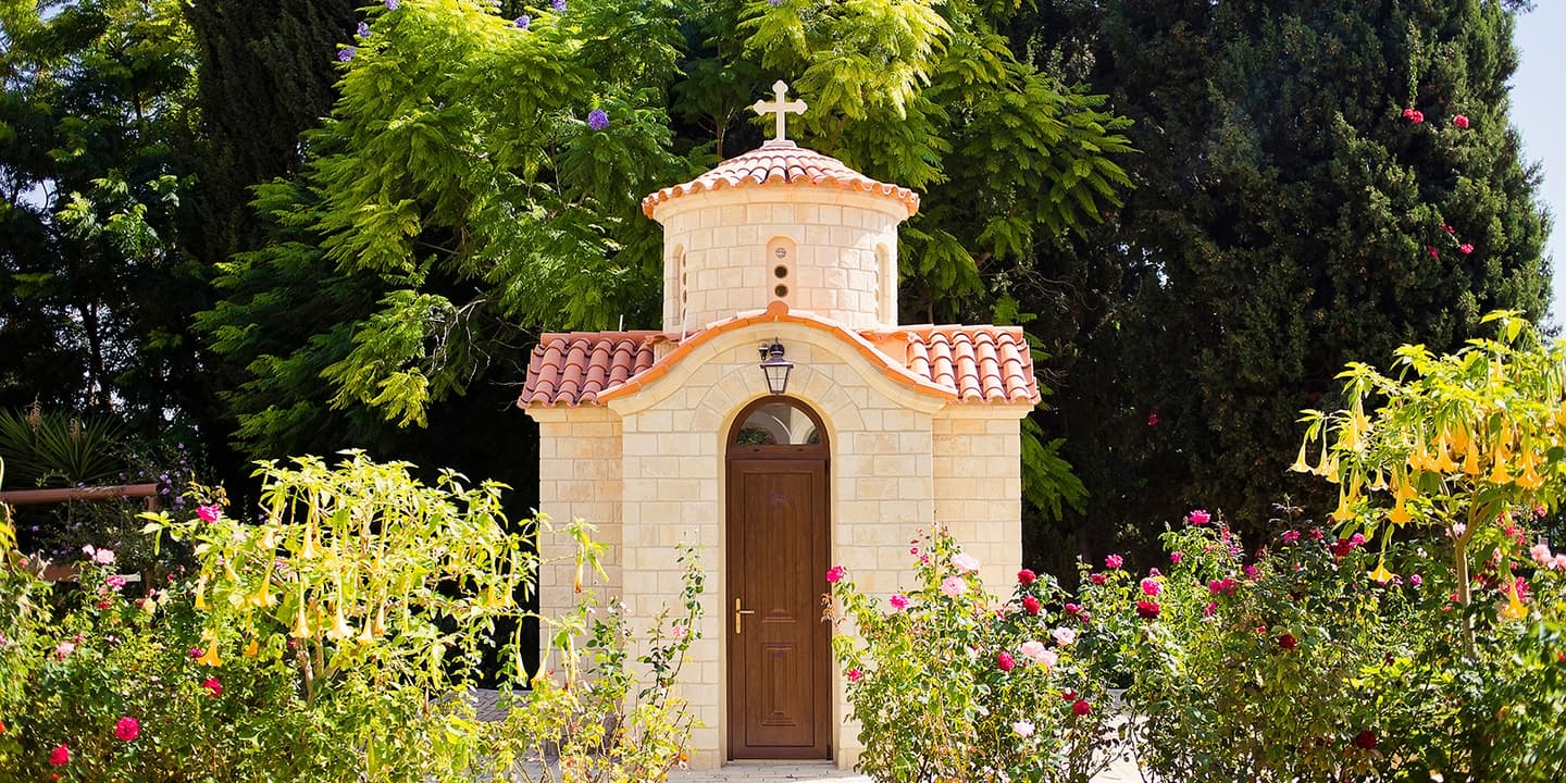 iStock.com / wedphoto