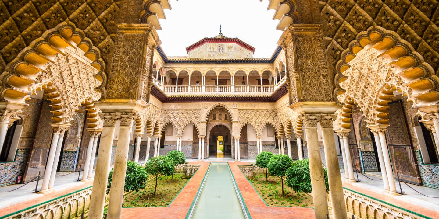 iStock.com / Sean Pavone