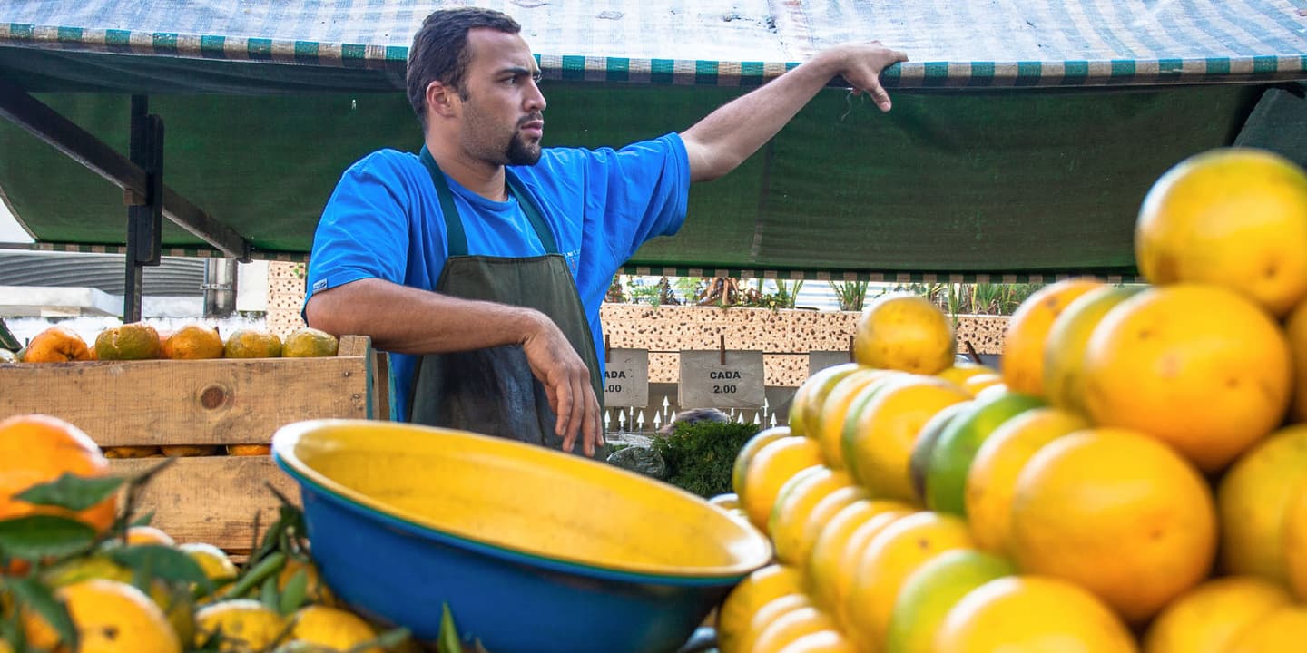 iStock.com / Alf Ribeiro