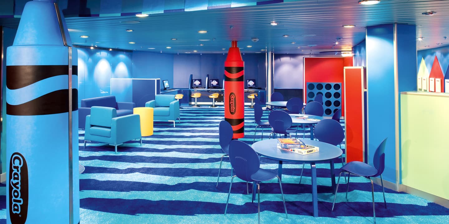 Royal Caribbean International / Michel Verdure