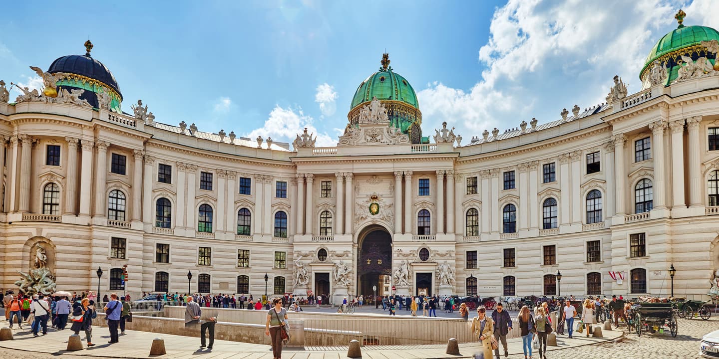 iStock.com / VitalyEdush