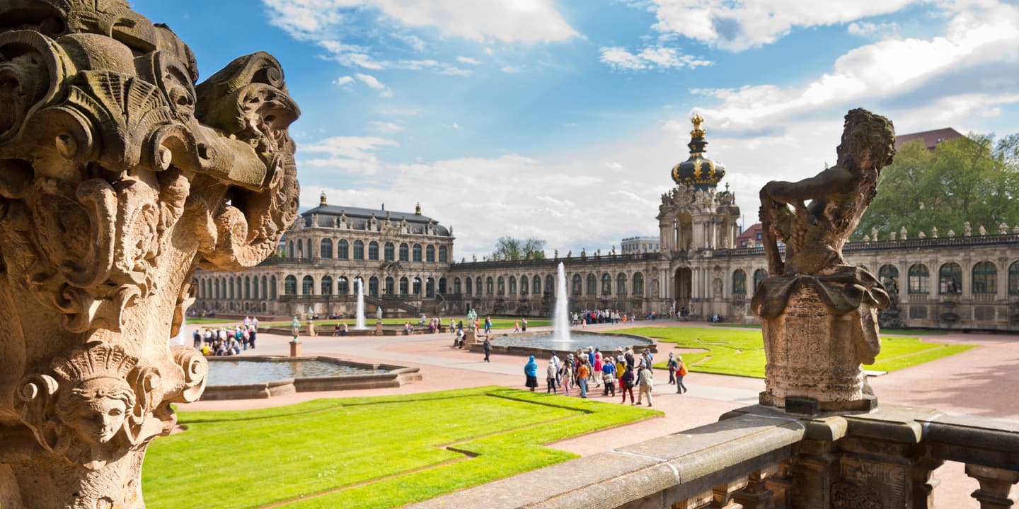 iStock.com / aaron007