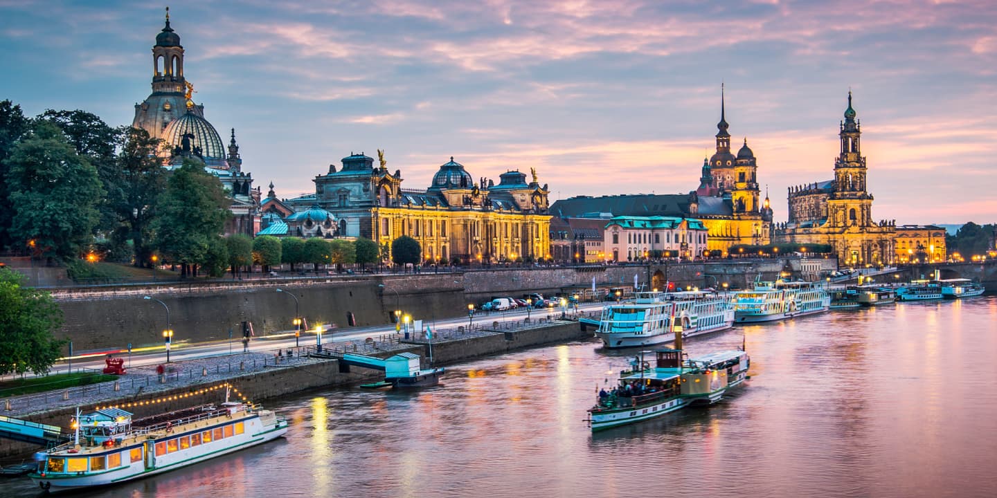 iStock.com / Sean Pavone