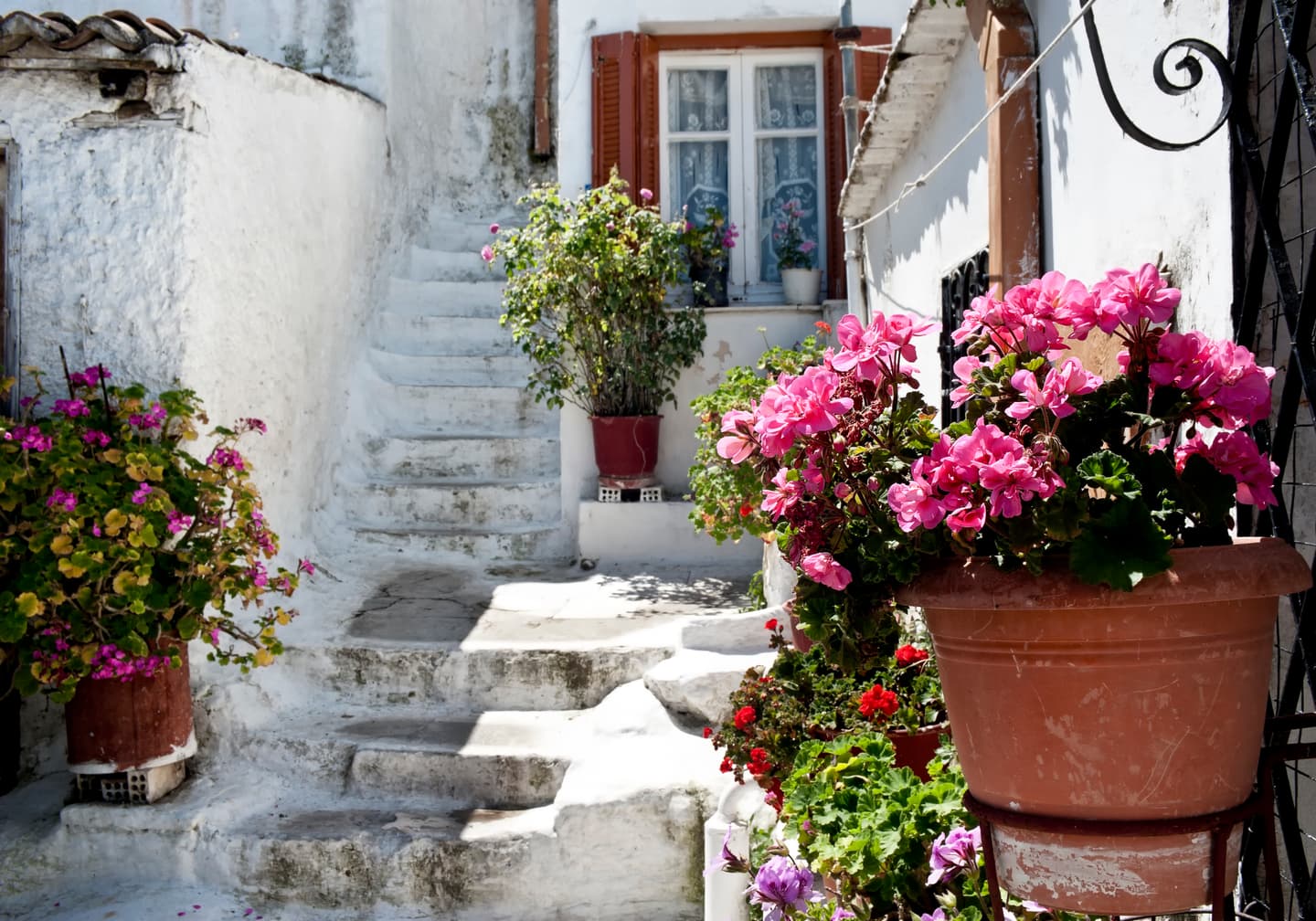 iStock.com / Antonis Liokouras