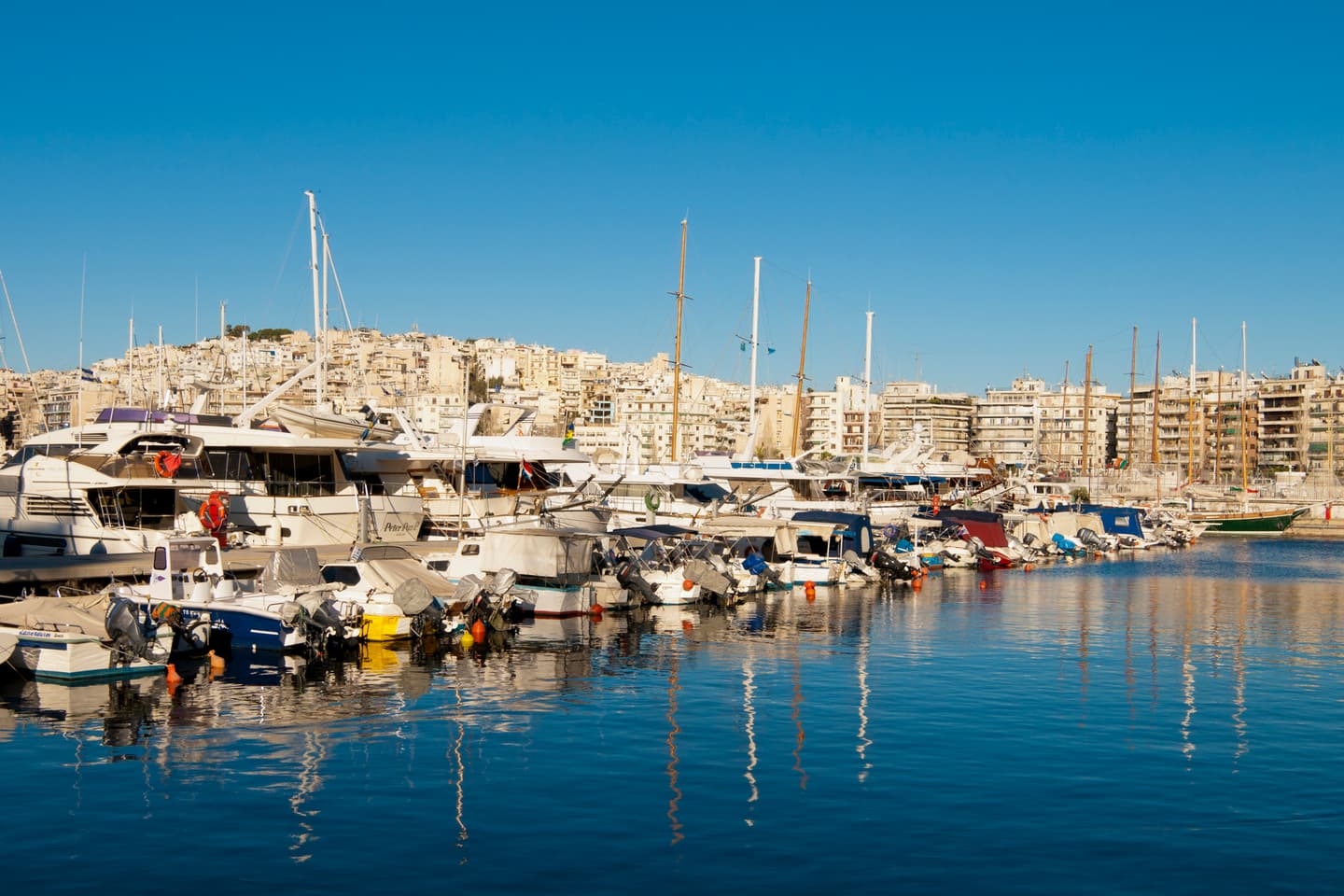 iStock.com / Holger Mette