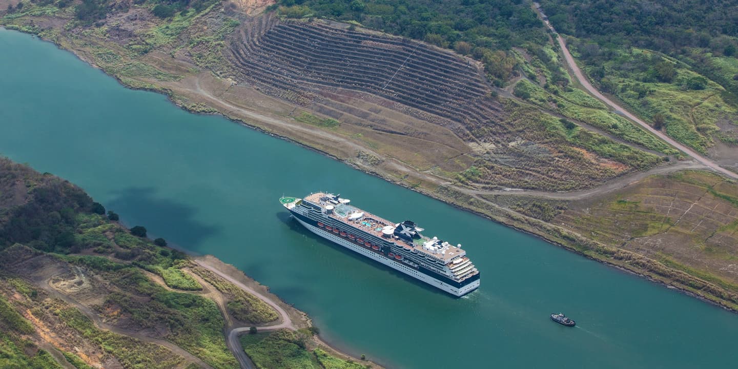Celebrity Infinity in the Panama Canal / Celebrity Cruises
