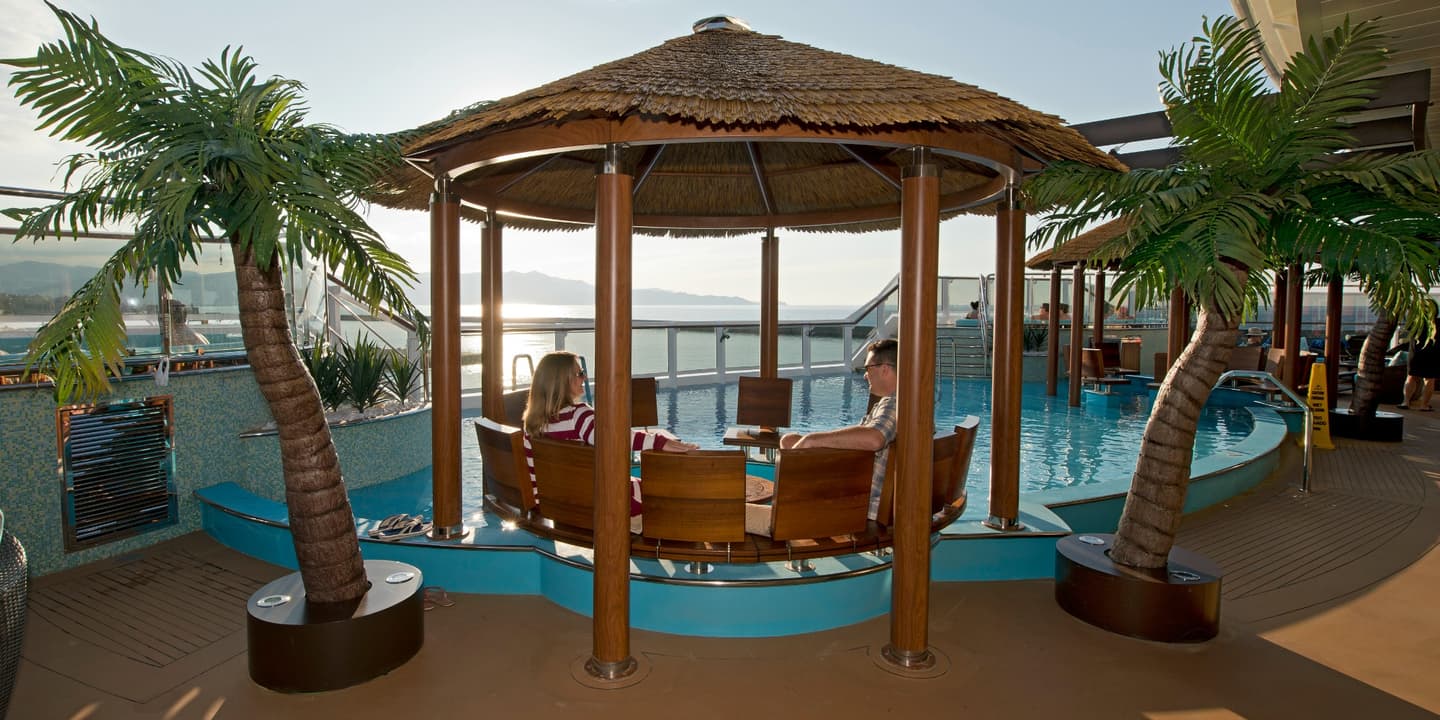 Carnival Cruise Line / Andy Newman