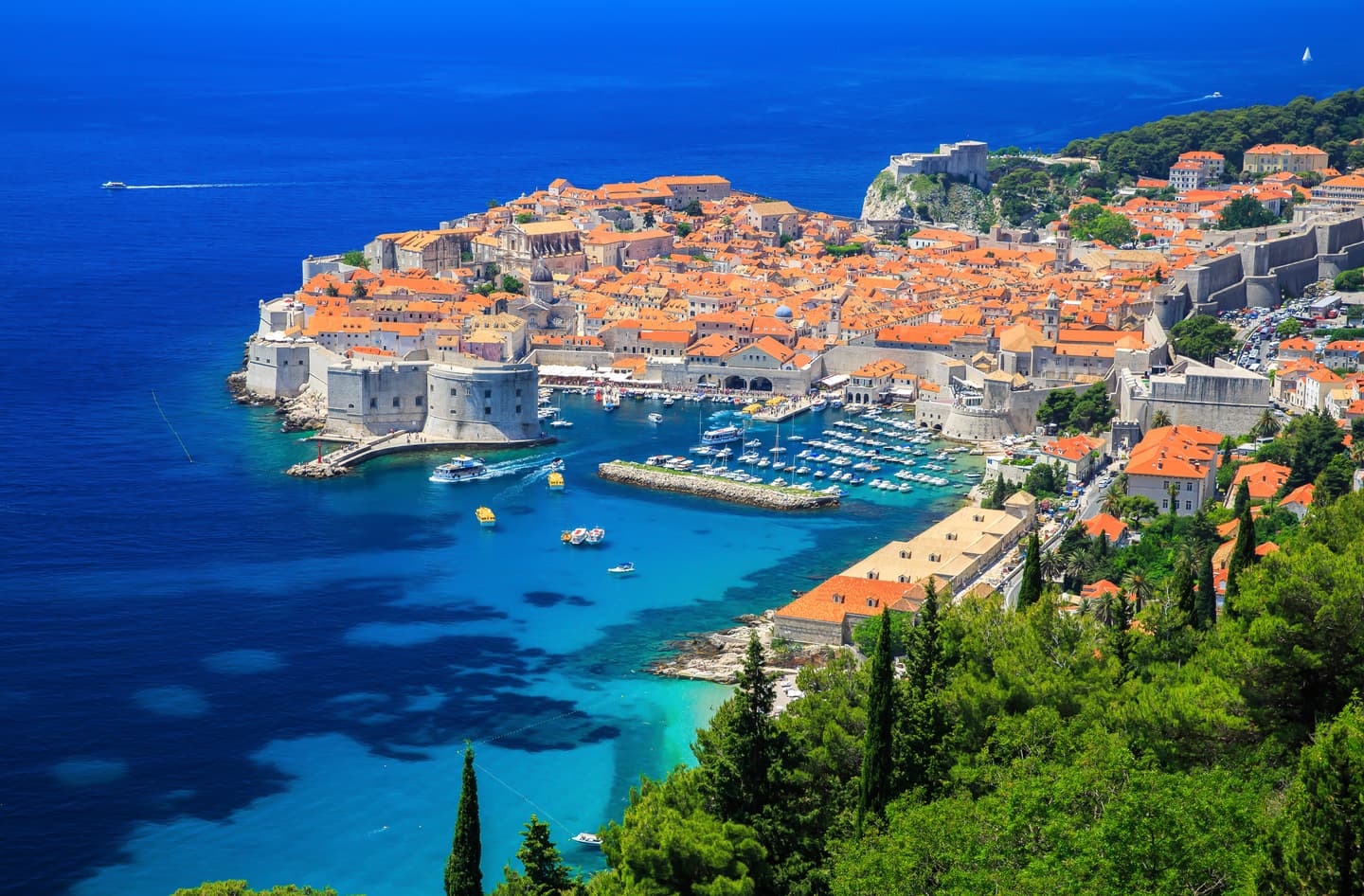 Dubrovnik, Croatia / iStock / sorincolac