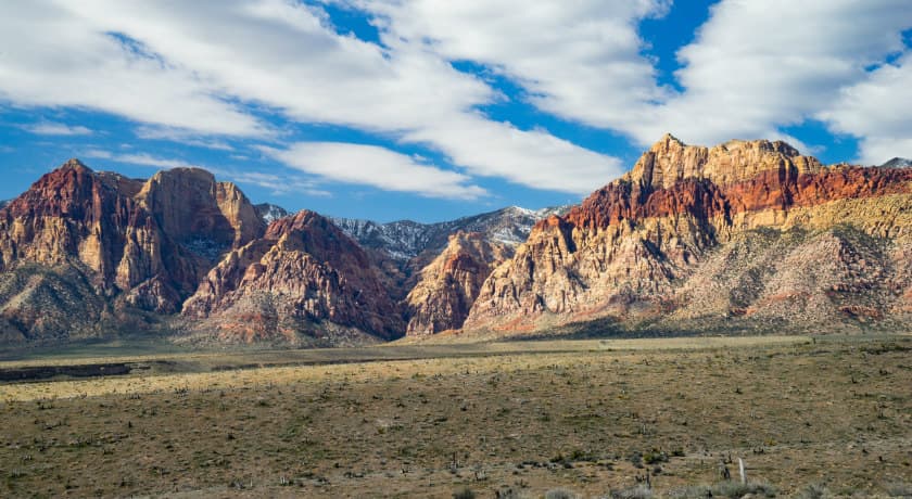 Red Rock Canyon National Conservation Area / pabradyphoto/iStock