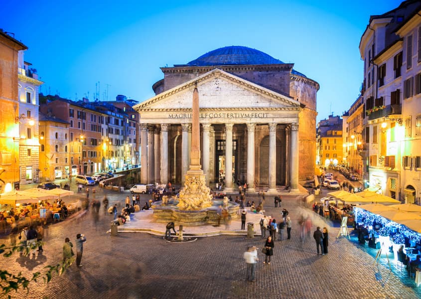 Rome at night / Nicola Forenza/iStock
