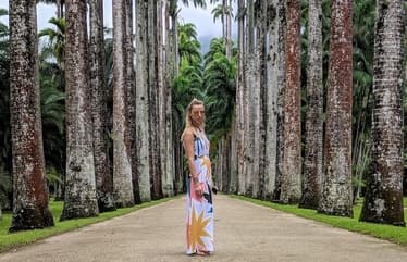 Sophie-Claire Hoeller