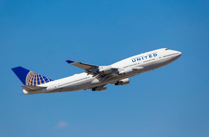 United airplane / typhoonski/iStock