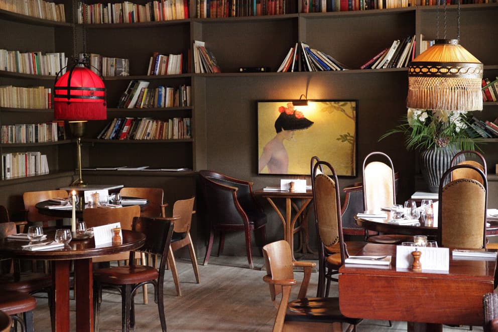 A Cabaret Dancer Reveals Her Tips for the Best of Paris 