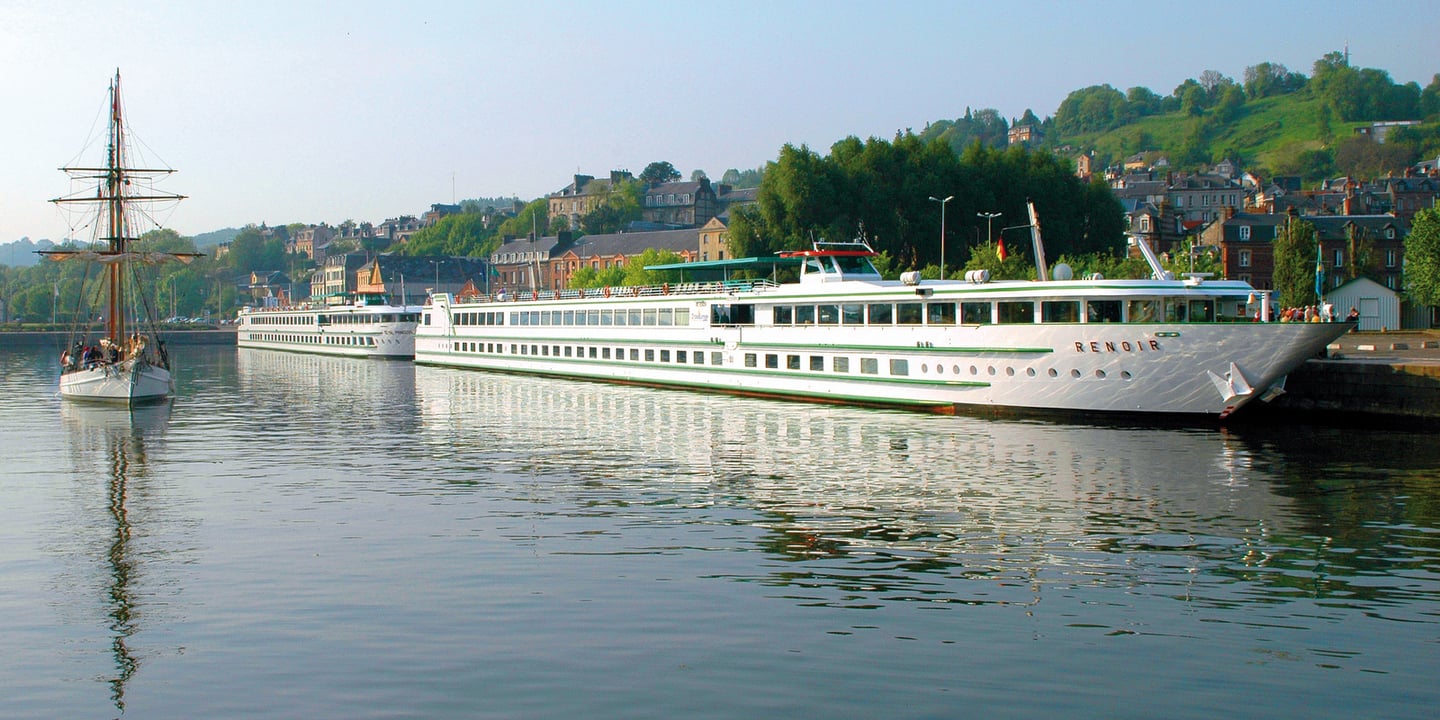 MS Renoir