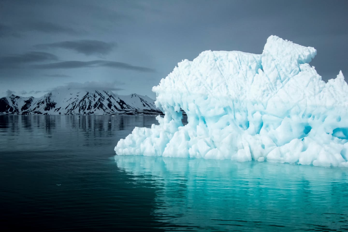 iStock.com / sodar99