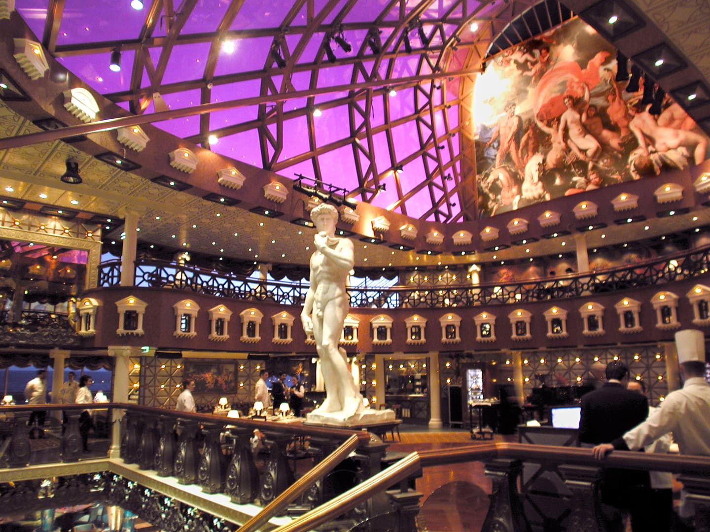 Carnival Cruise Line / Andy Newman