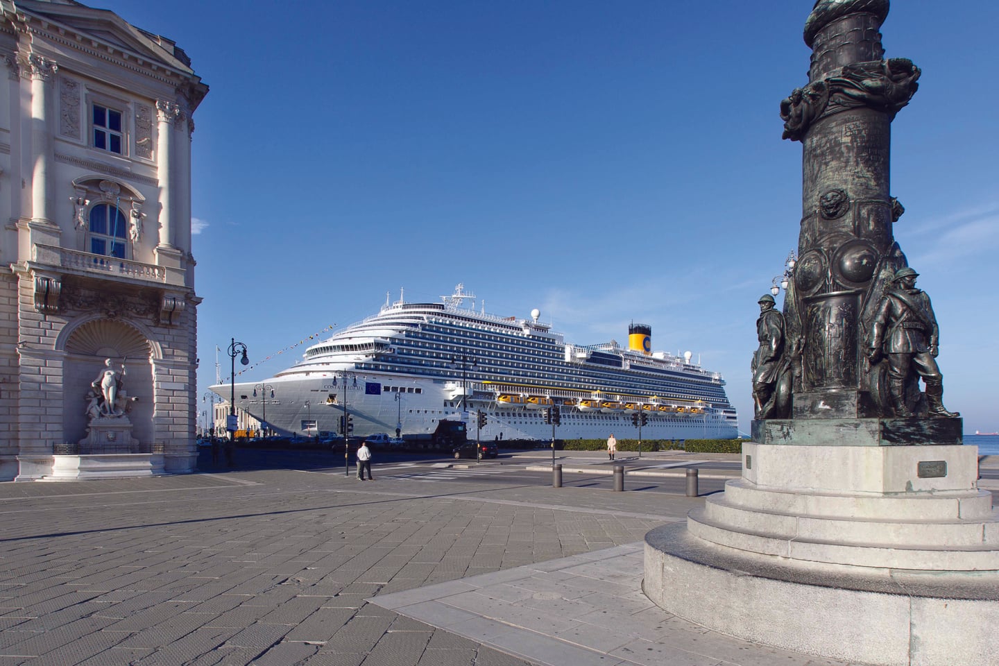 Costa Diadema