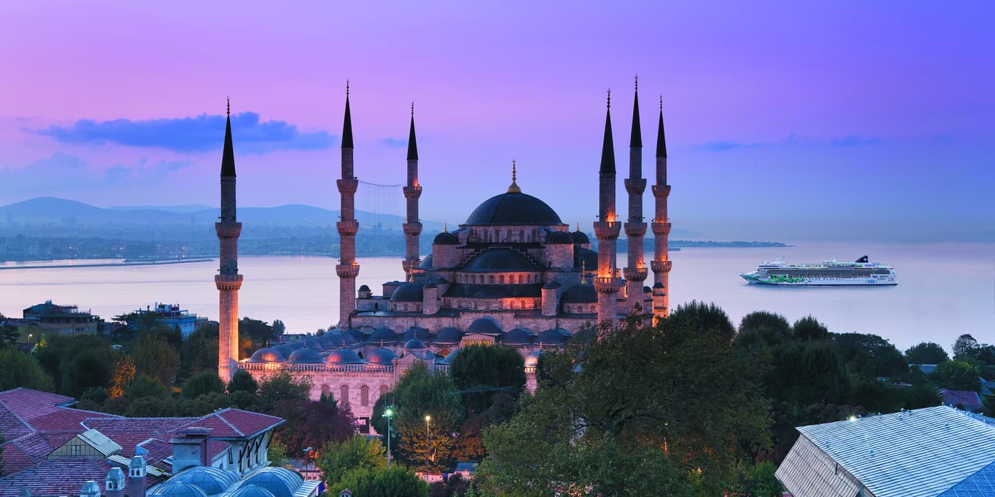 Norwegian Cruise Line / Corbis