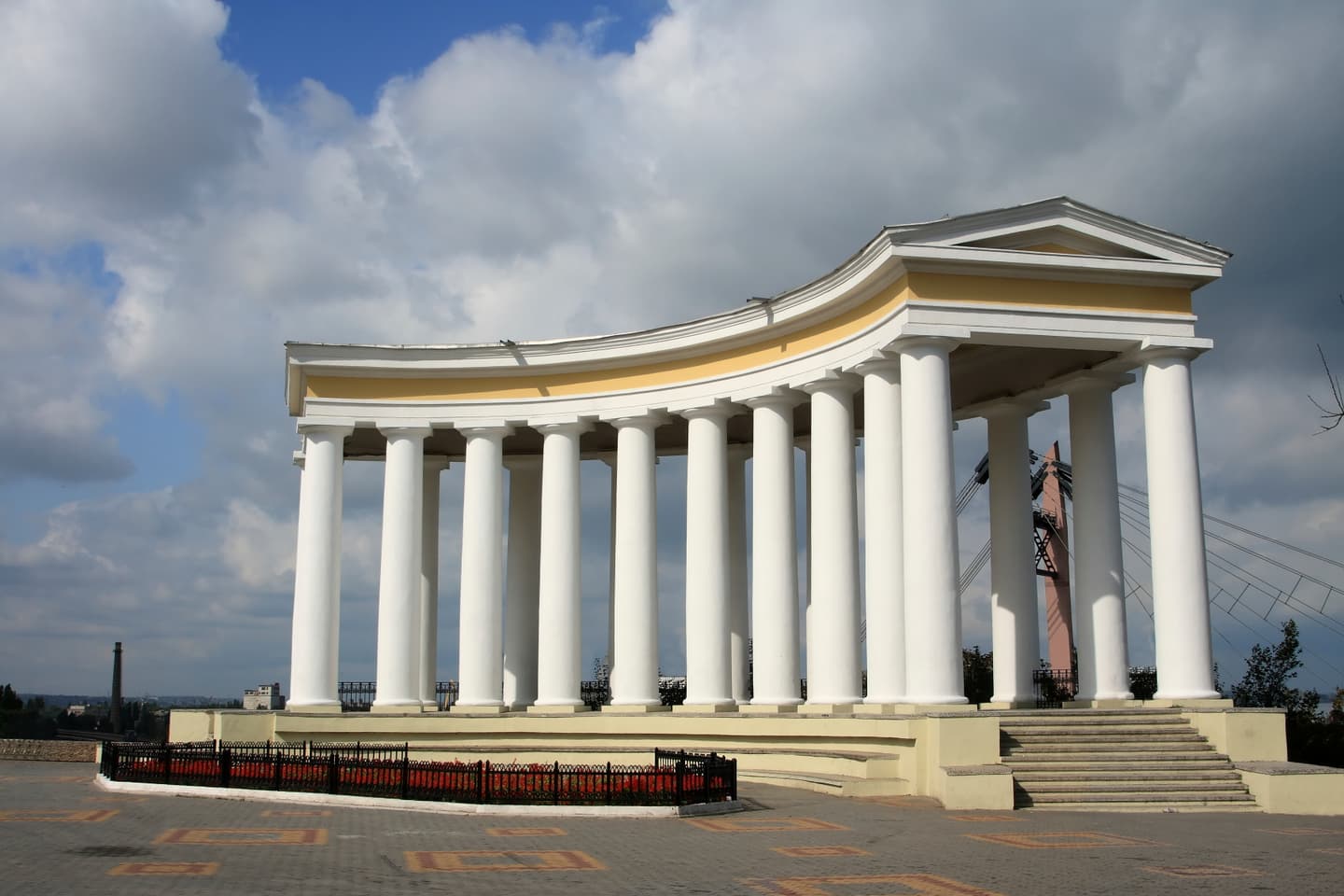 iStock.com / tkachuk