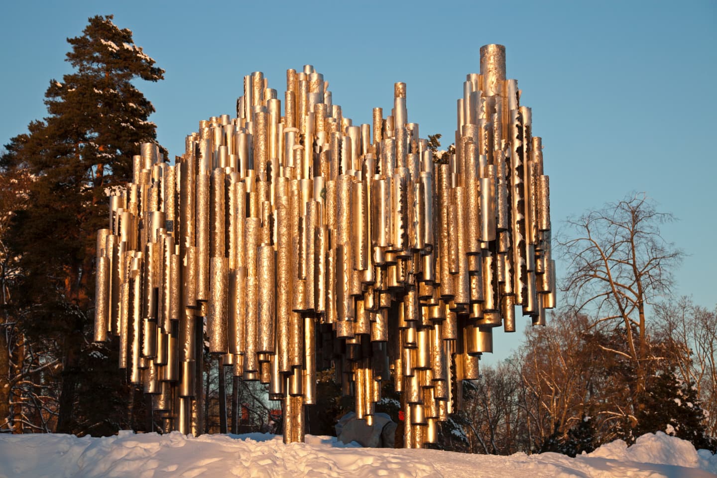 iStock.com / benkrut