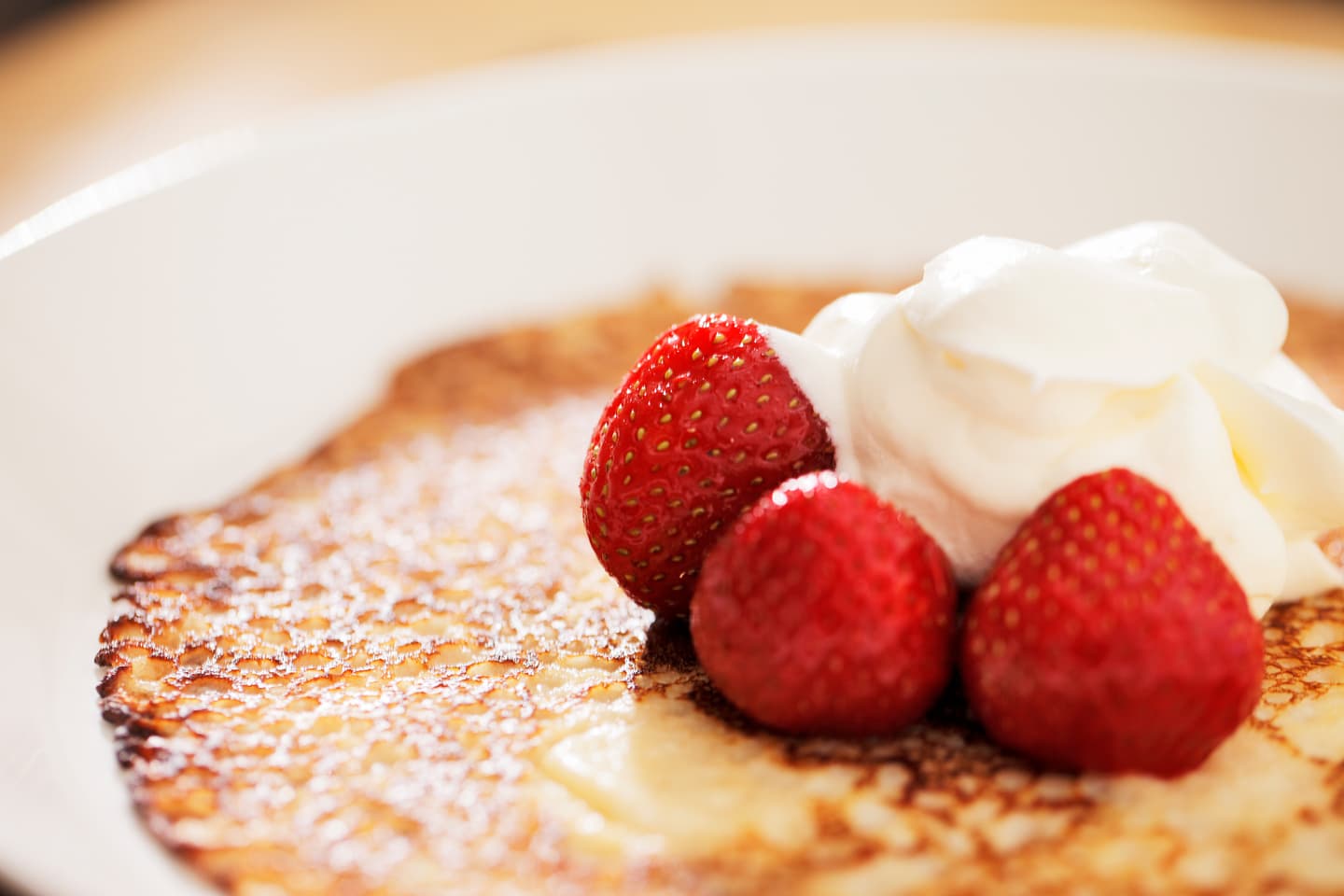 iStock.com / stocksnapper