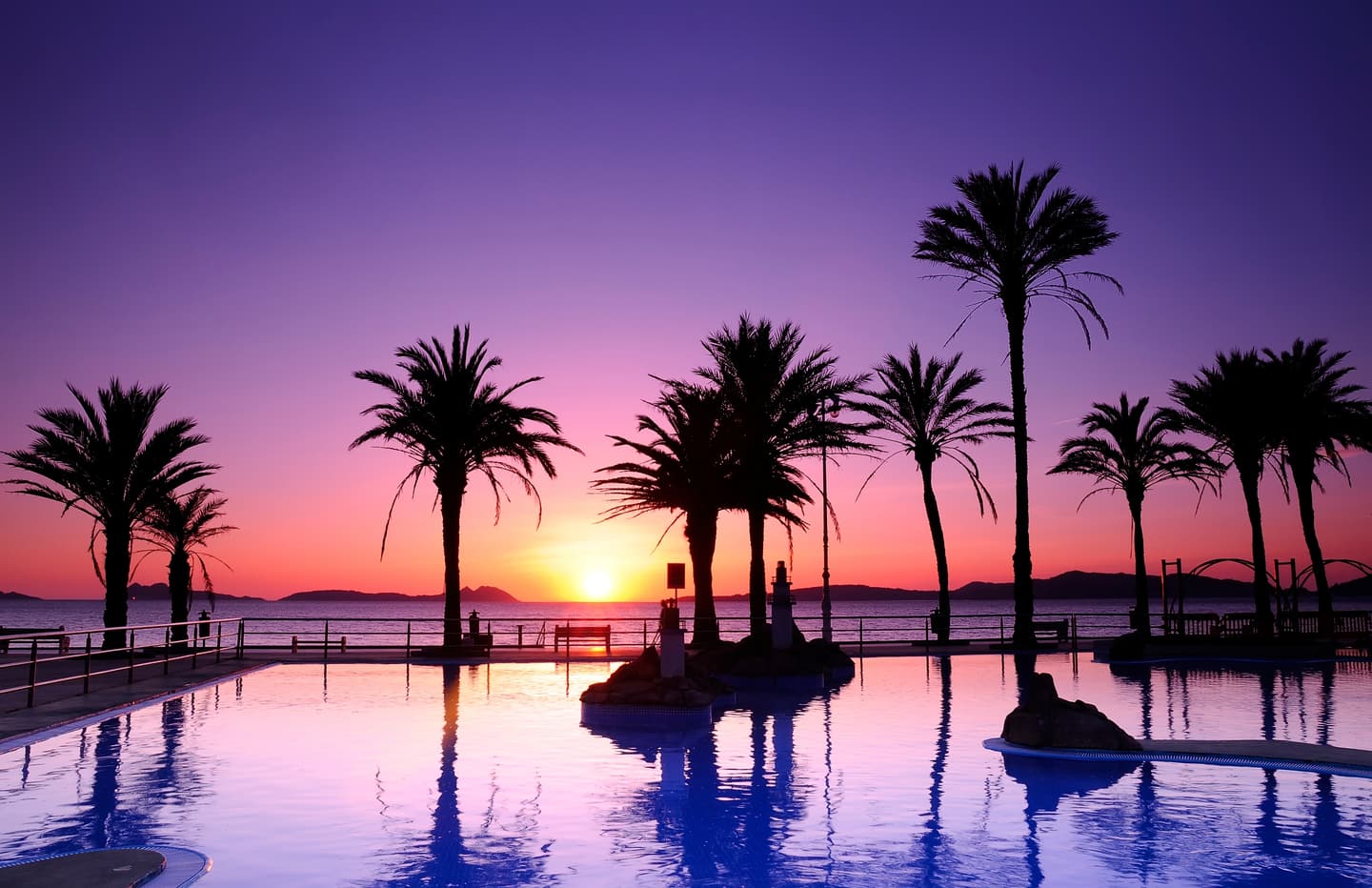 iStock.com / StockPhotoAstur