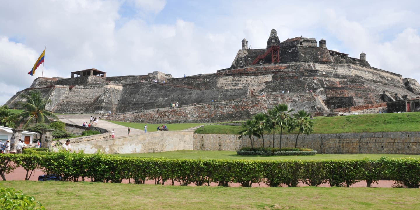 iStock.com / Javier Tuana