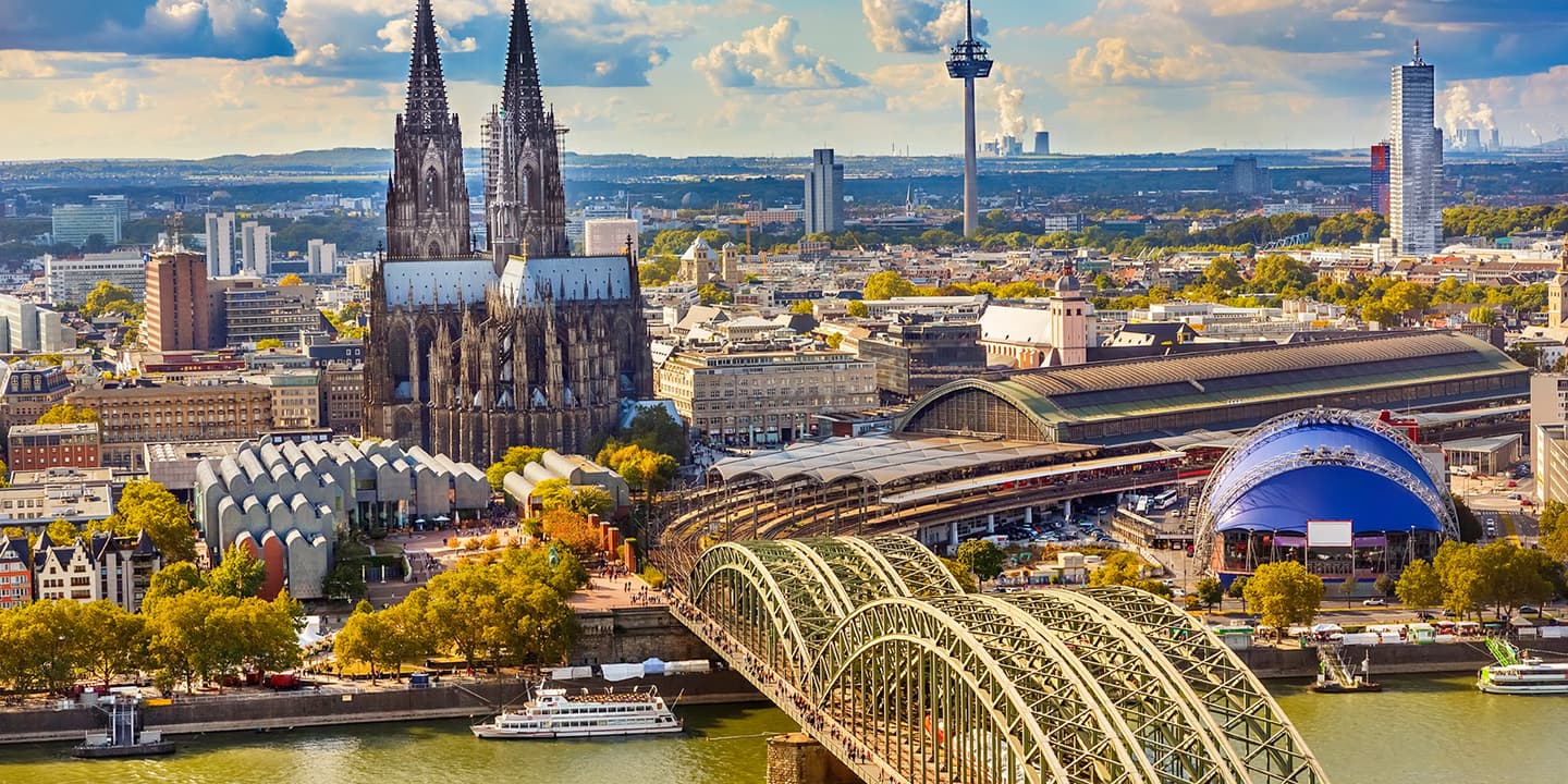 iStock.com / sborisov