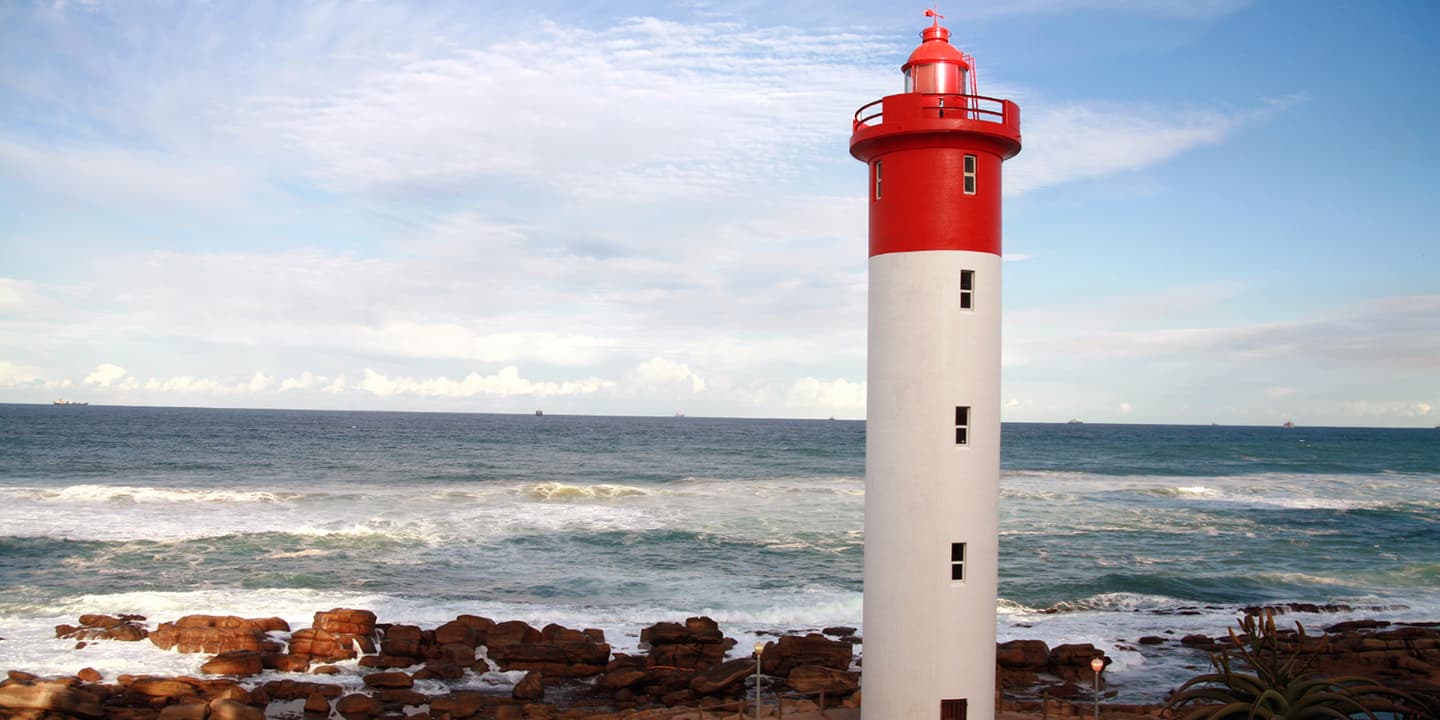 iStock.com / paulbanton