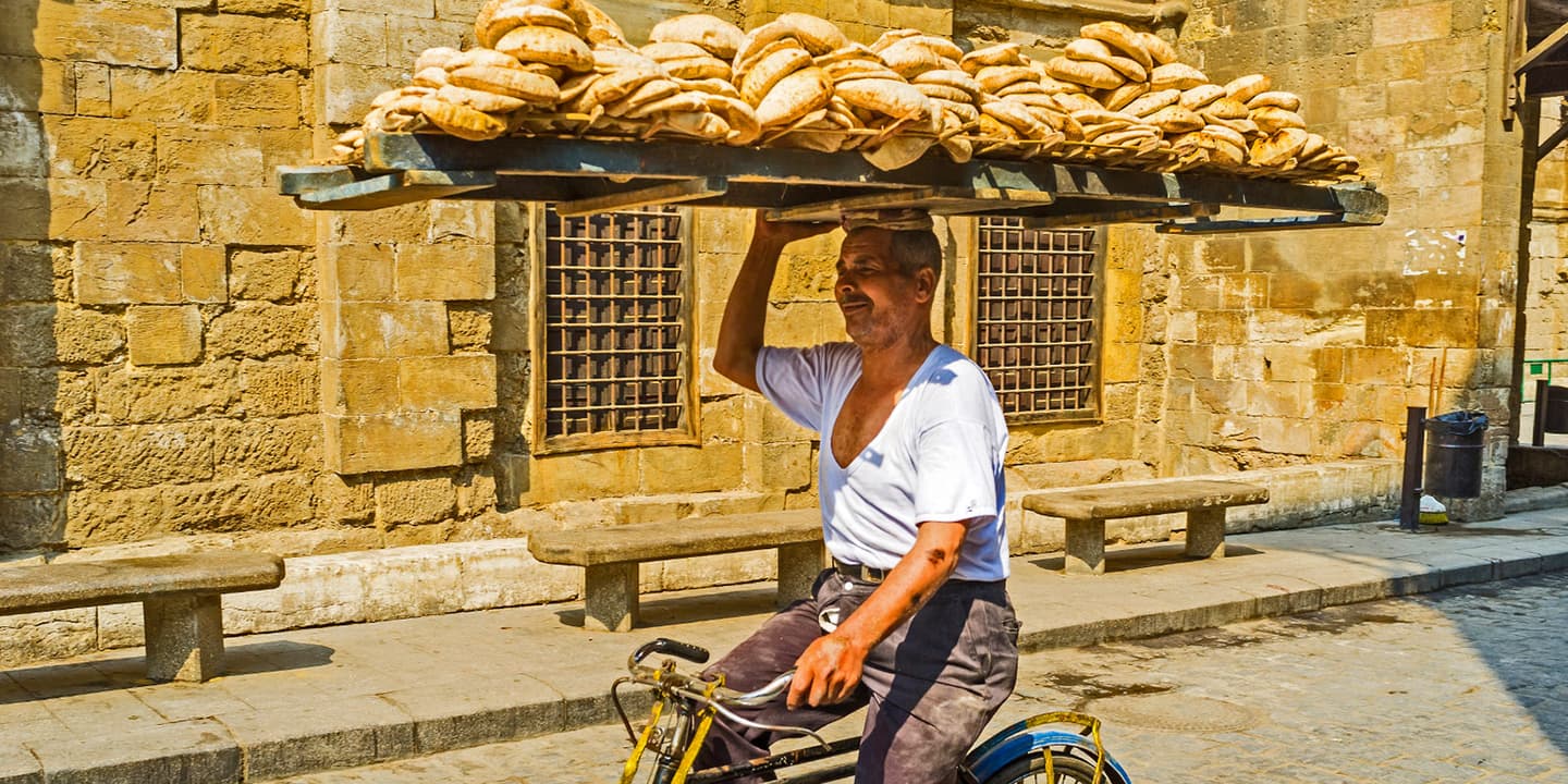 iStock.com / efesenko