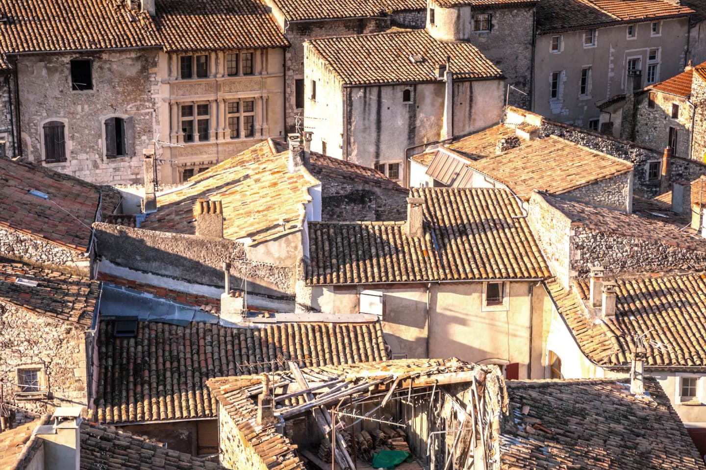 iStock.com / alice days didszoleit