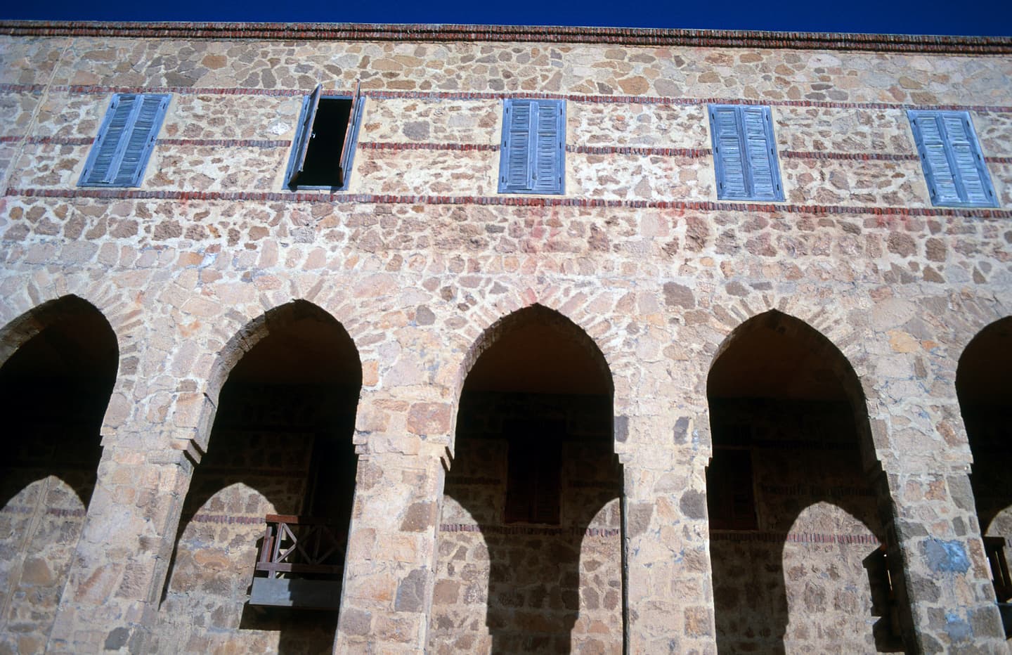 iStock.com / tropicalpixsingapore