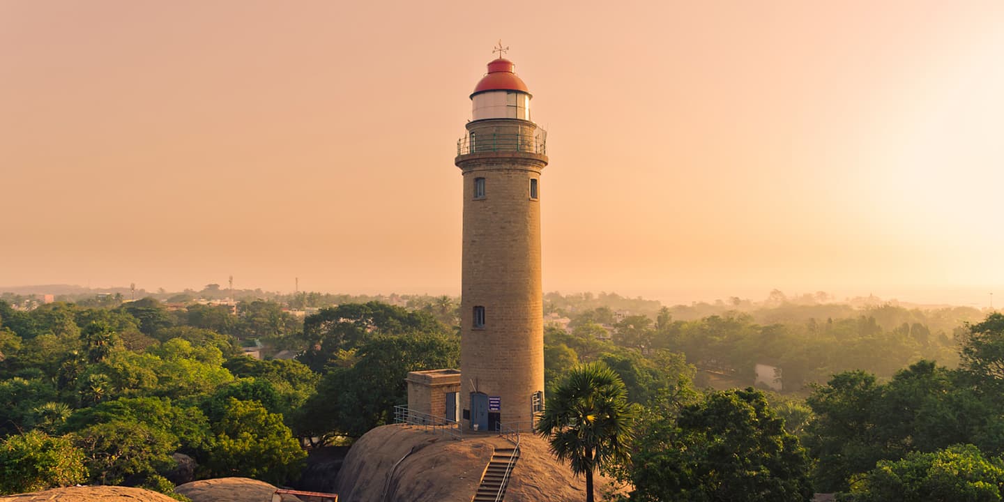 iStock / IvonMurugesan